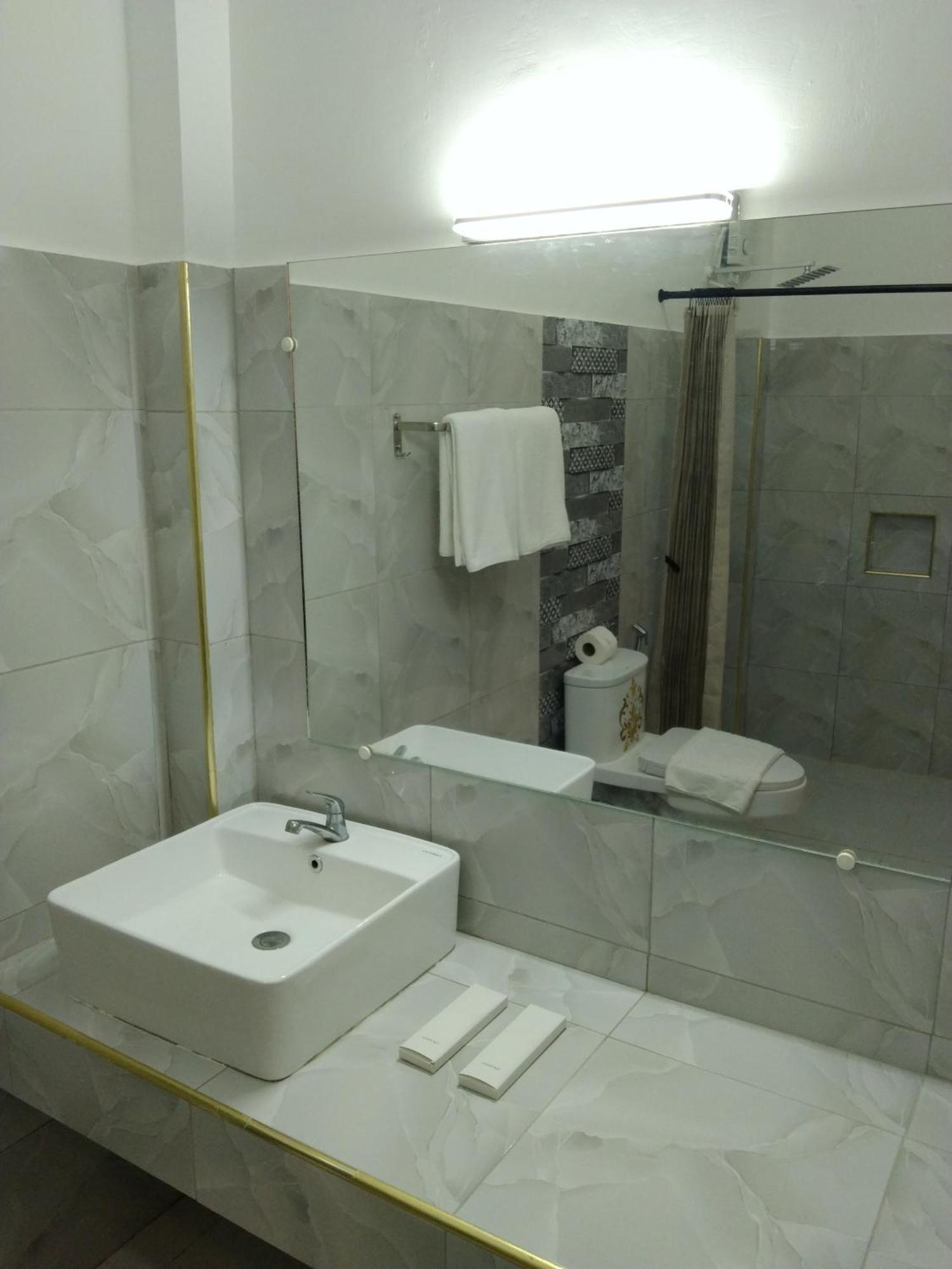 Siquijor Island Castle Resort Lazi Екстериор снимка