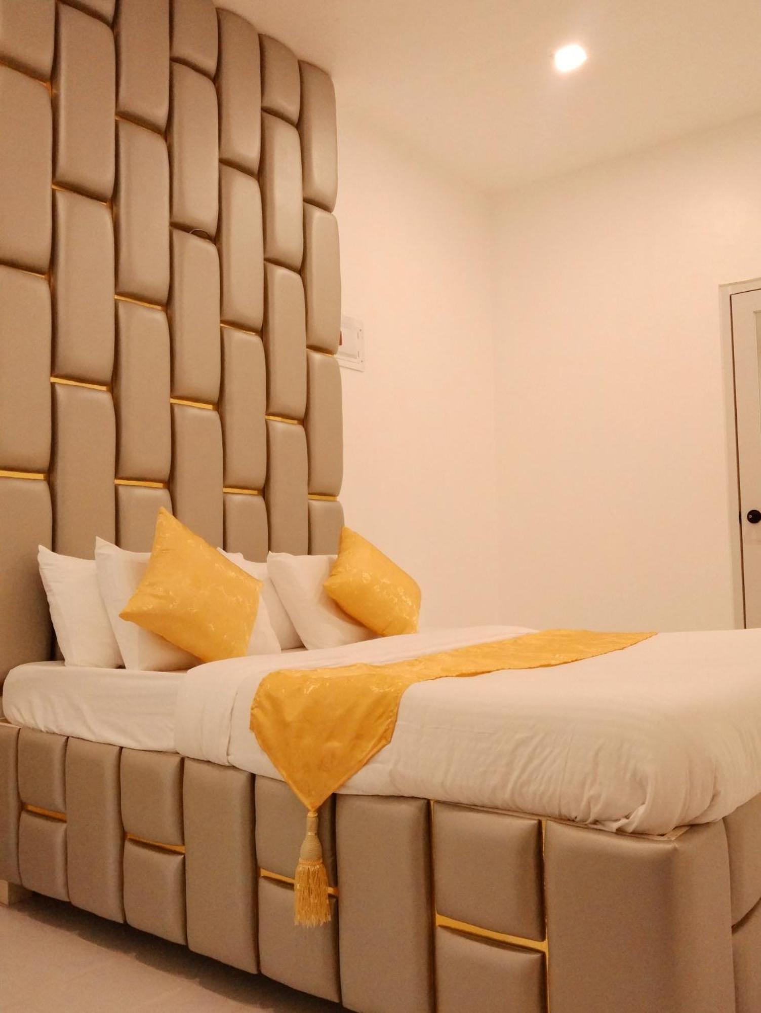 Siquijor Island Castle Resort Lazi Екстериор снимка
